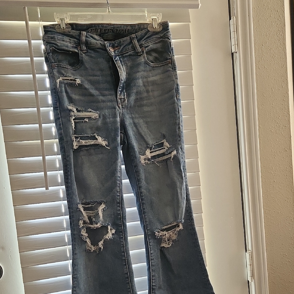 3/$20 American Eagle Outfitters Light Blue Distressed Flare Jeans